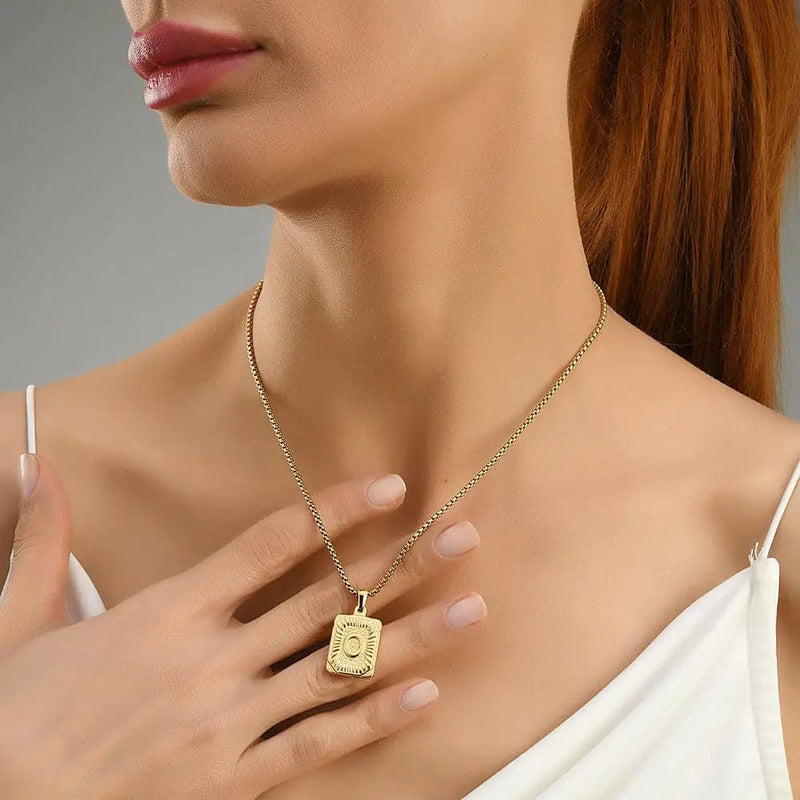 Lost Letter-o Necklace Gold - Halsketten | L’amotion