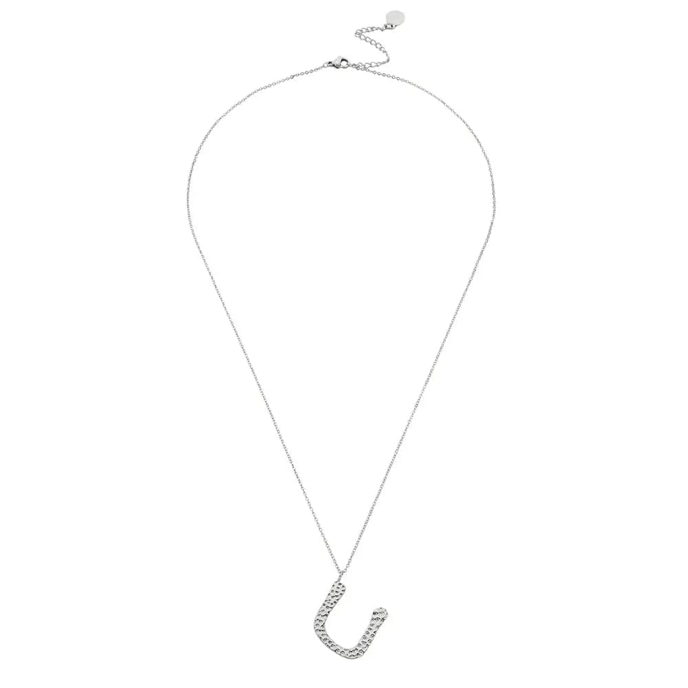 Ropi Letter-u Necklace Silver - Halsketten | L’amotion
