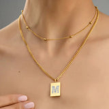 Sero Letter-m Necklace Gold - Necklace | L’amotion