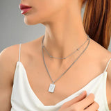 Sero Letter-v Necklace Silver - Halsketten | L’amotion